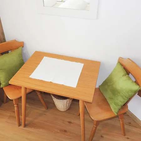 Apartment Sehr Schoene *